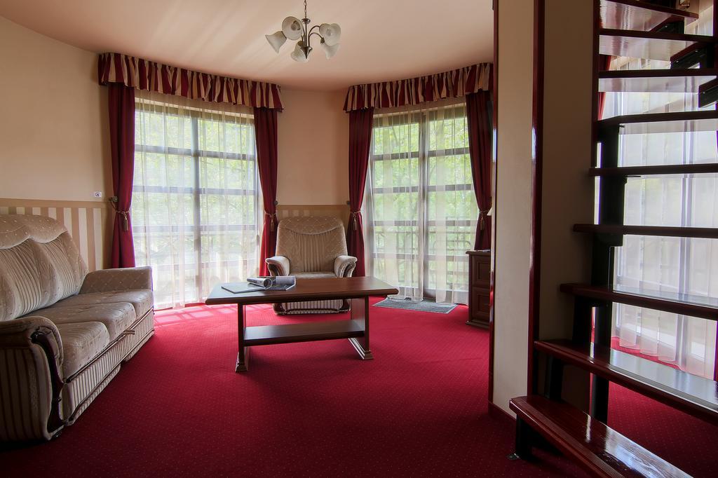 Hotel Kitty Miskolc Room photo
