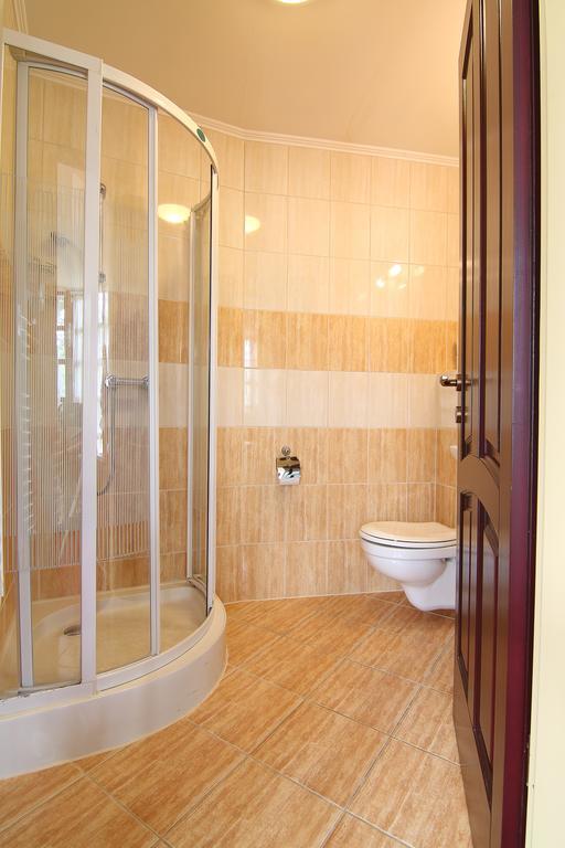 Hotel Kitty Miskolc Room photo