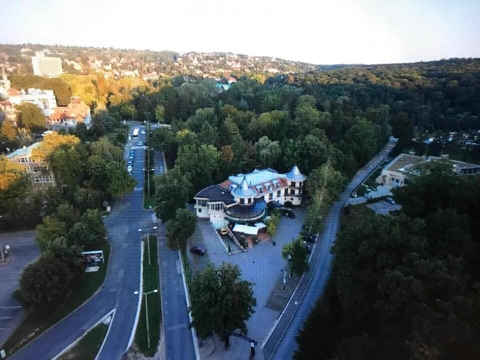 Hotel Kitty Miskolc Exterior photo